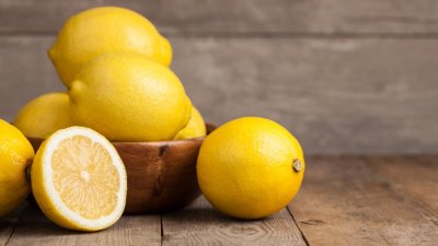 Осветление волос лимоном: рецепты и рекомендации