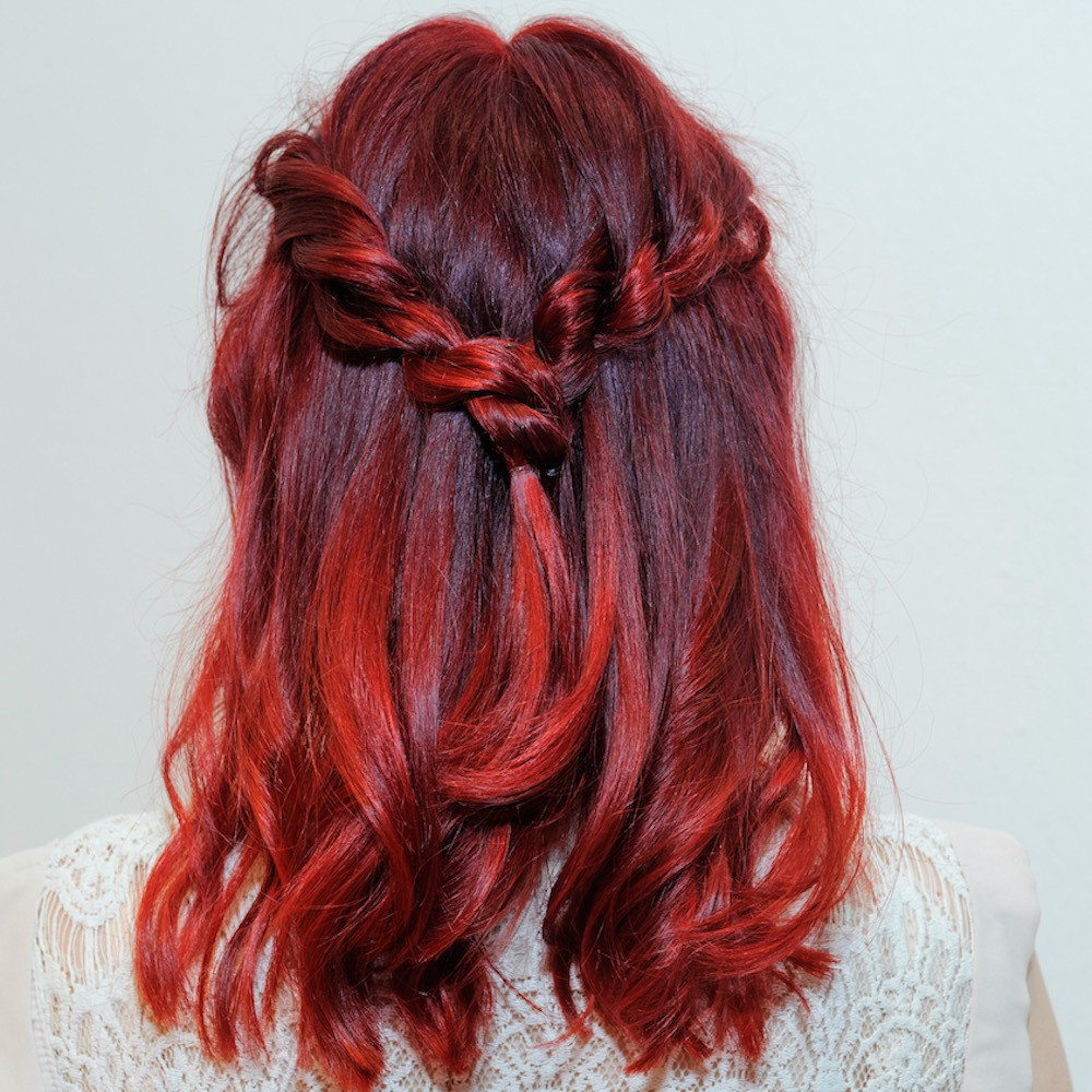 Красный оттенок волос
