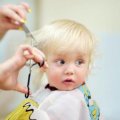 Как самостоятельно подстричь челку ребенку: советы и рекомендации
